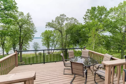20931 Southdale Dr, Fergus Falls, MN 56537