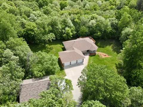 16975 Eidelweiss St NW, Andover, MN 55304