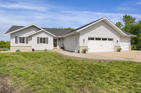 18084 Willies Way, New Prague, MN 56071