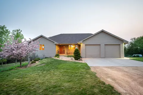 14689 225th St, Welch, MN 55089