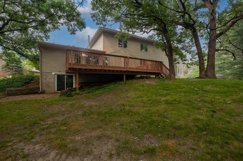 792 Golden Meadow Rd, Eagan, MN 55123 photo 14