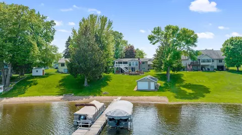 29697 Neal Ave, Lindstrom, MN 55045