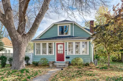 900 15th Ave N, South Saint Paul, MN 55075
