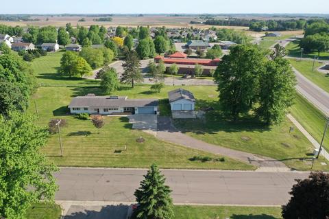 35 2nd Ave SE, Plainview, MN 55964