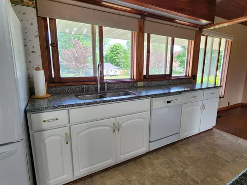 35 2nd Ave SE, Plainview, MN 55964 photo 8