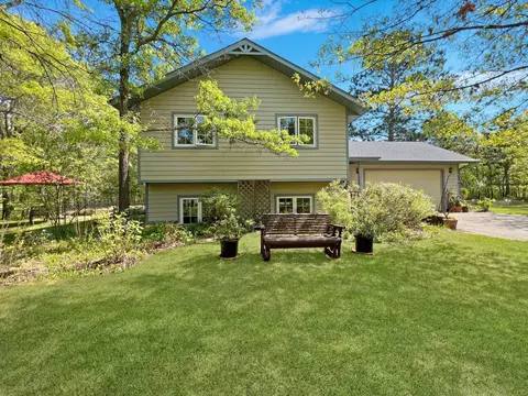 2728 Arrowwood Cir NW, Bemidji, MN 56601