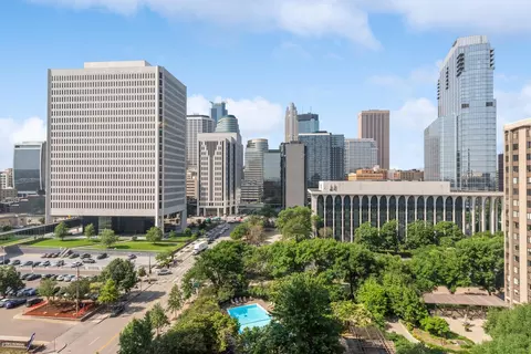 19 S 1st St #B1203, Minneapolis, MN 55401