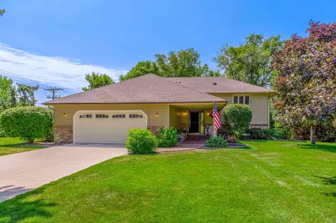 165 Meadow Ln, Long Lake, MN 55356