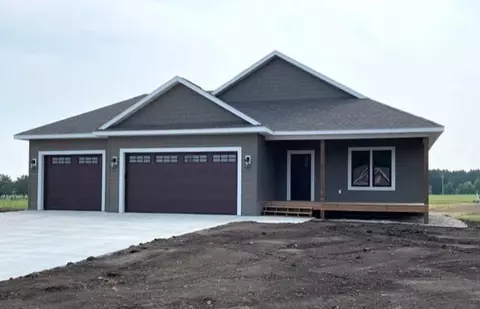 5108 Patriot Ct NE, Alexandria, MN 56308