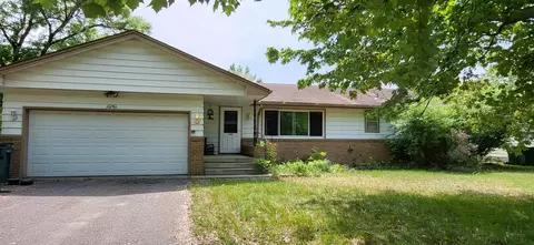 10761 Direct River Dr NW, Coon Rapids, MN 55433