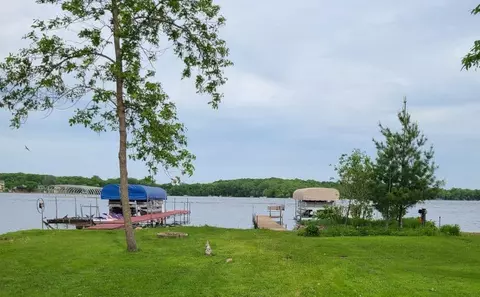 4576 109th Ave, Clear Lake, MN 55319