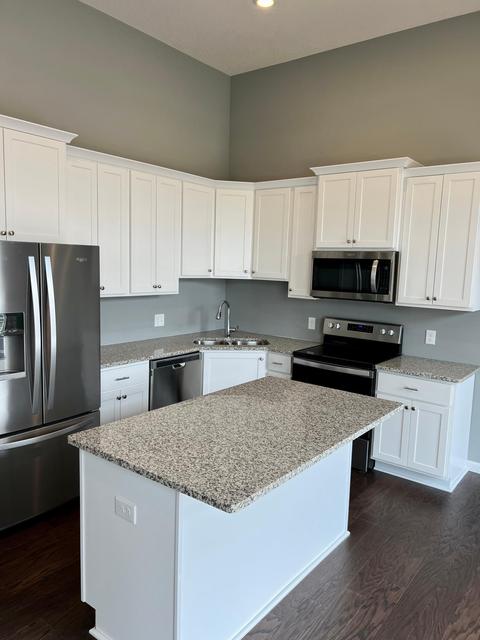 13529 Bronze Pkwy, Rosemount, MN 55068