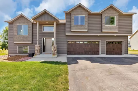 26053 Bluebird Ln, Saint Cloud, MN 56301