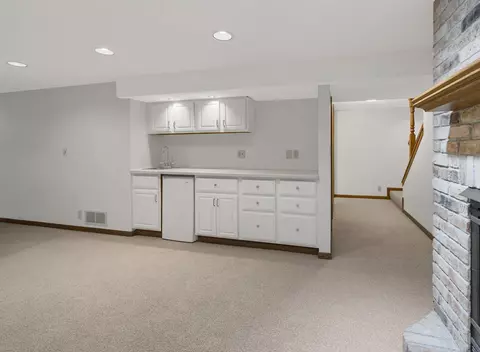 2065 Emerald Ln, Eagan, MN 55122 photo 29