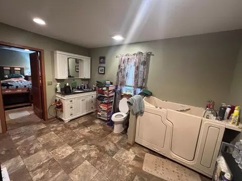 224 2nd St E, Clinton, MN 56225 photo 11