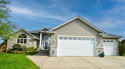 404 Goodhue Ct, Goodhue, MN 55027