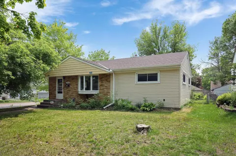 1658 Idaho Ave E, Saint Paul, MN 55106