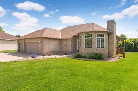 8547 Jewel Ave S, Cottage Grove, MN 55016