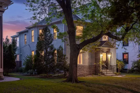 2216 Humboldt Ave S, Minneapolis, MN 55405