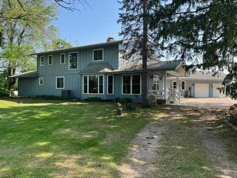 62235 235th St, Litchfield, MN 55355