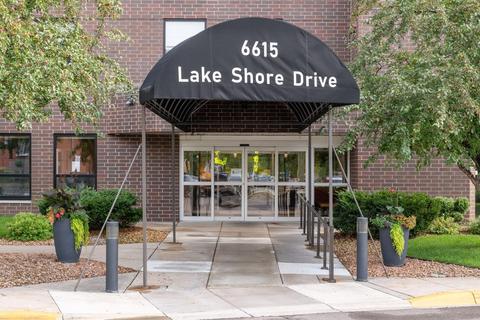 6615 Lake Shore Dr S #917, Richfield, MN 55423