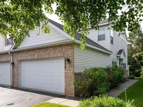 15329 Floret Way #76, Apple Valley, MN 55124