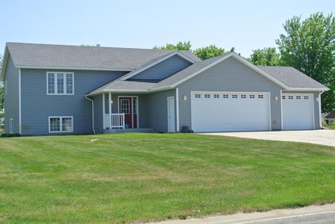 1345 Brittneys Pl SW, Alexandria, MN 56308