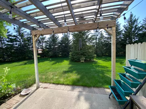 515 Pine Cone Dr, Perham, MN 56573