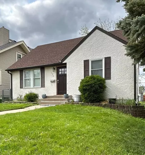 1273 Juno Ave, Saint Paul, MN 55116