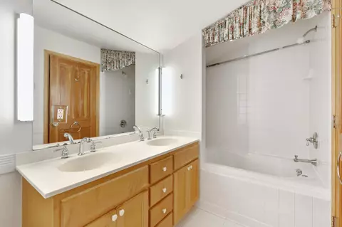 1332 Como Blvd E, Saint Paul, MN 55117 photo 22