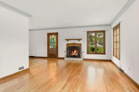 1332 Como Blvd E, Saint Paul, MN 55117 photo 7