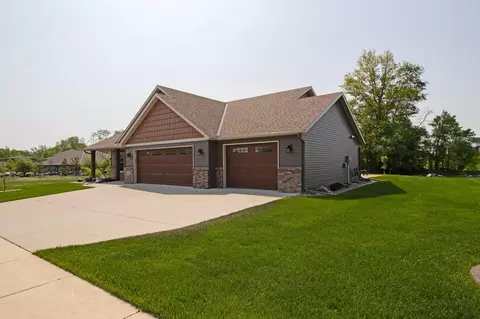 2512 34th St S, Saint Cloud, MN 56301 photo 2