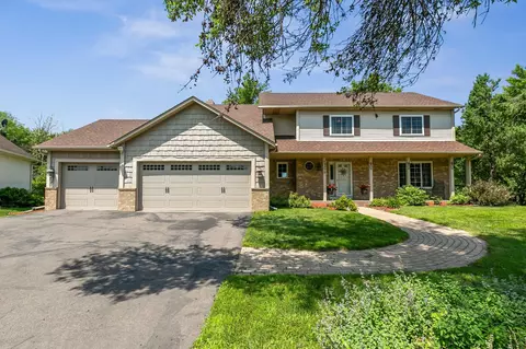 13975 Delta Pl, Rosemount, MN 55068