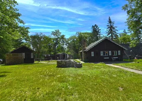 30264 N Spruce Dr, Breezy Point, MN 56472