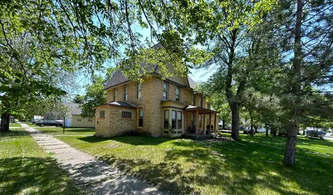 150 W Rooney Ave, Appleton, MN 56208 photo 2