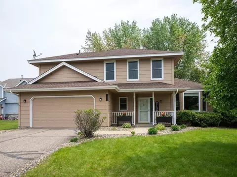15340 Darjeeling Ct, Rosemount, MN 55068
