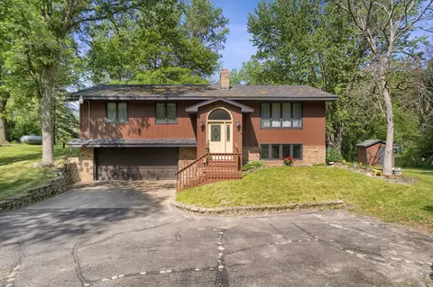 4307 Flowerfield Rd, Circle Pines, MN 55014