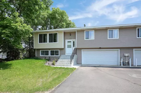 397 96th Ln NE, Blaine, MN 55434
