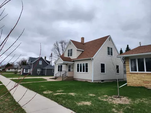 336 2nd Ave SW, Perham, MN 56573