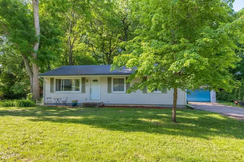 4759 Galway Rd, Mound, MN 55364