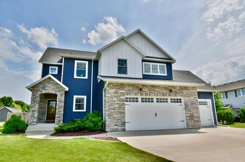 1904 15th St S, Sartell, MN 56377