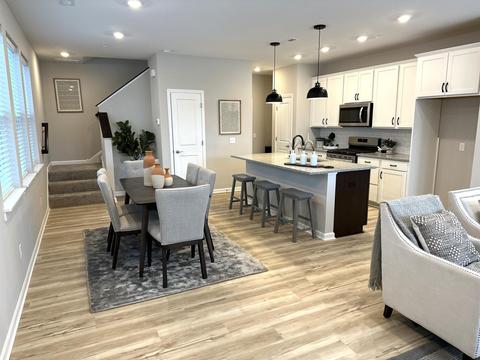 3131 Rum River Way, Anoka, MN 55303
