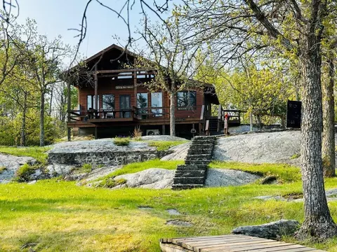 394 Penasse Is, Angle Twp, MN 56711