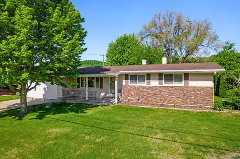 409 Park St, La Crescent, MN 55947