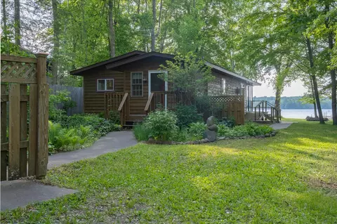 2275 Woodland Shrs, Luck, WI 54853