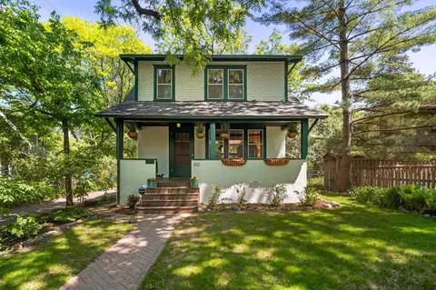 160 Wheeler St S, Saint Paul, MN 55105