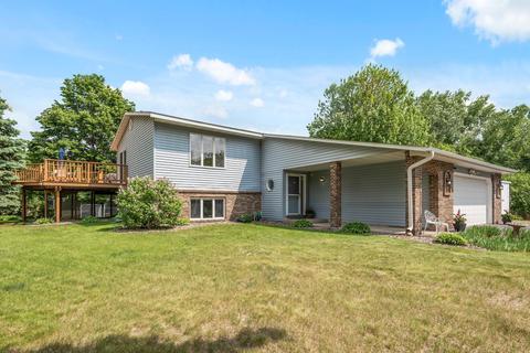 1788 Sunrise Ct, Maplewood, MN 55117