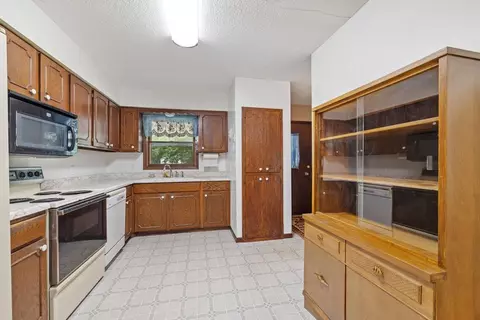 11021 W River Rd, Champlin, MN 55316 photo 12