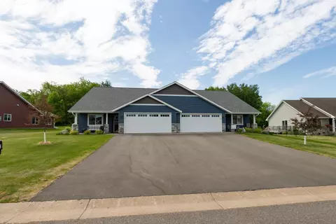 717 Hilltop Ln, Saint Croix Falls, WI 54024