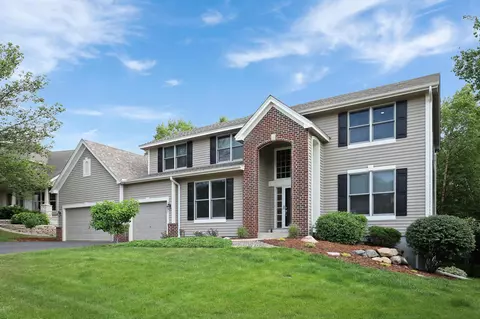 13823 Essex Trl, Apple Valley, MN 55124